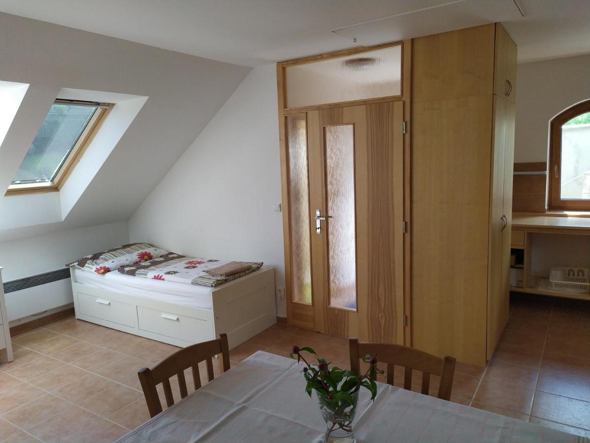 Apartment Koprivovi Němčičky Eksteriør bilde